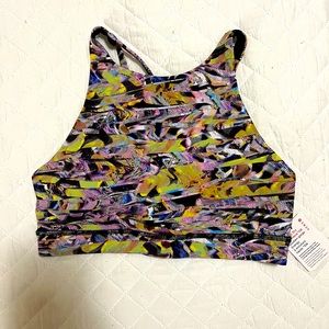 Lululemon Energy Sports Bra size 6 NWT